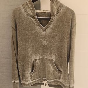 Gray Hoodie with draw string bottom and pocket